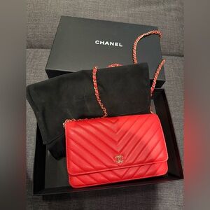 Chanel Red Chevron Wallet on Chain (WOC)
